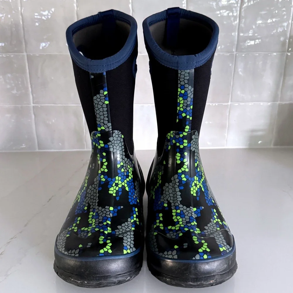 Bogs Classic Axel Rain Snow Boots Youth 5 Black Blue Green Waterproof Insulated